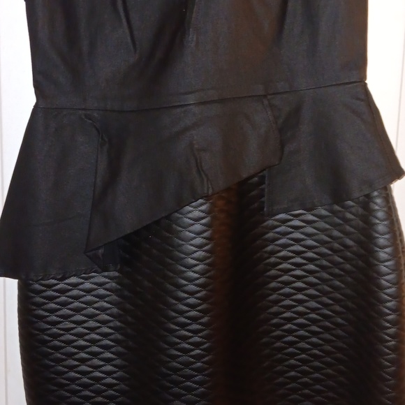 Black dress with a see-through front faux leather and a gold zipper in the back - Picture 3 of 5
